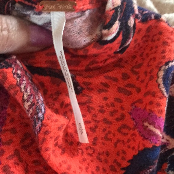 Free people size small keyhole knit top - Picture 3 of 4